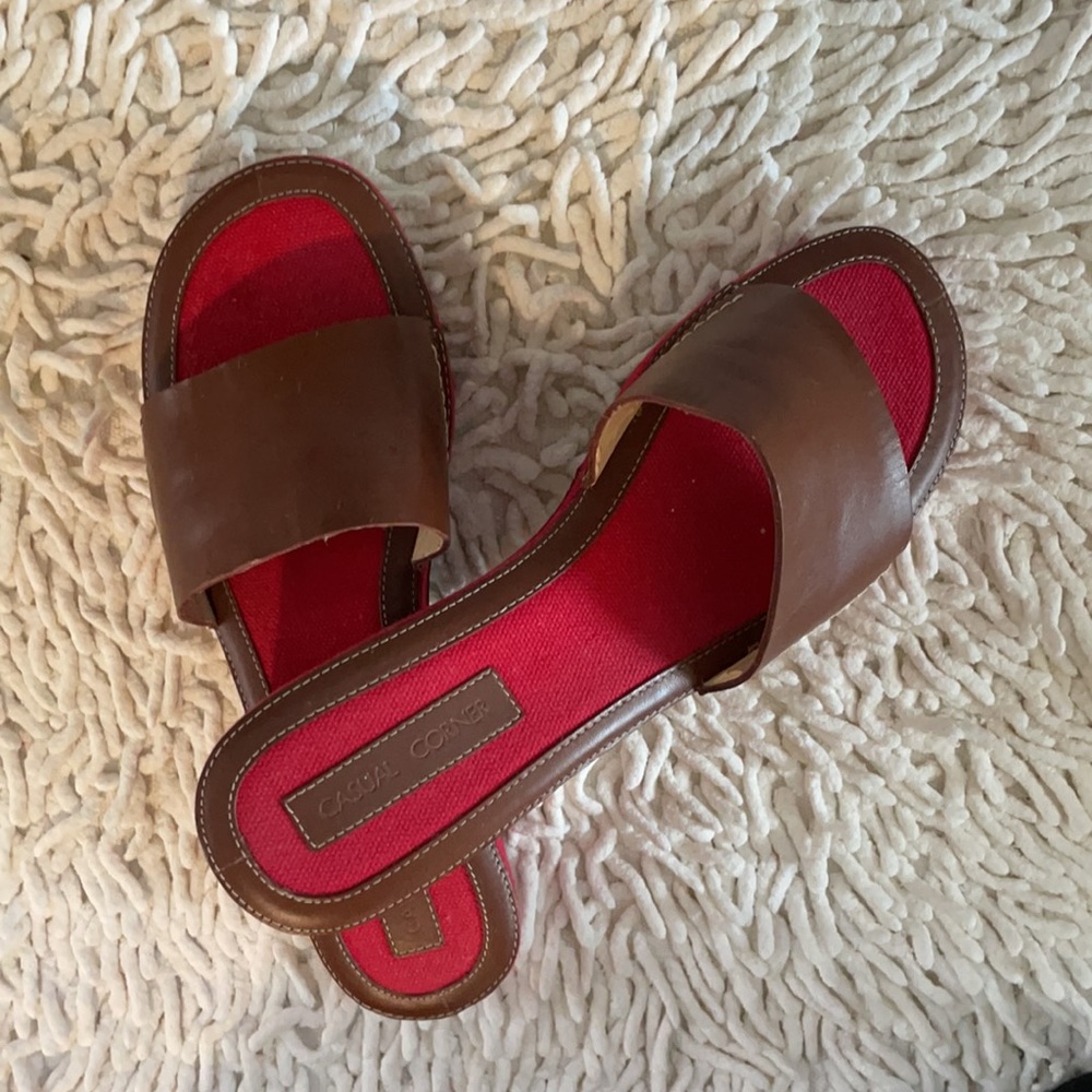 Sandals - Picture 3 of 5